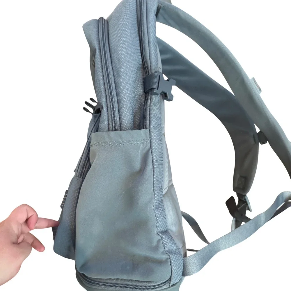 Under Armour Triumph Sport Backpack Gray UA Storm Cordura Laptop Bag 1372290